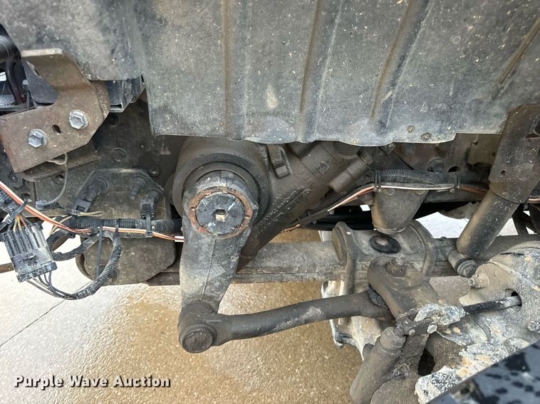 image for item EH7019 2014 International  7400 digger derrick truck