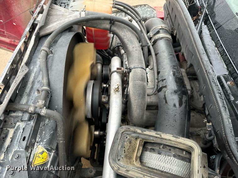 image for item EH7019 2014 International  7400 digger derrick truck