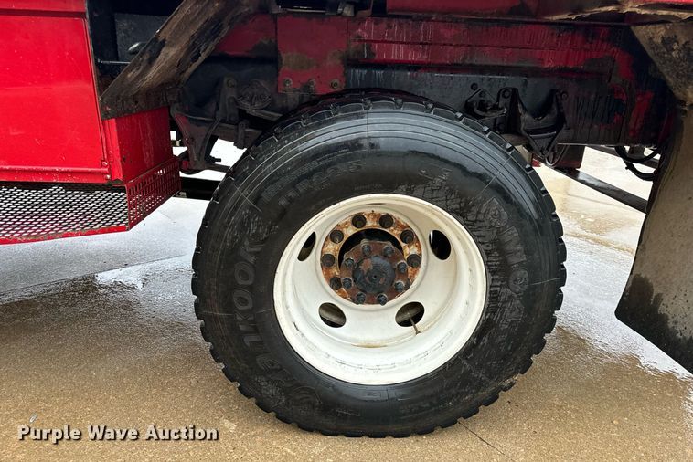 image for item EH7019 2014 International  7400 digger derrick truck