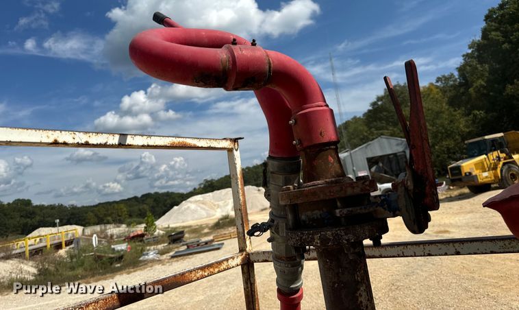 image for item EH7050 1987 Freightliner  FLC water truck