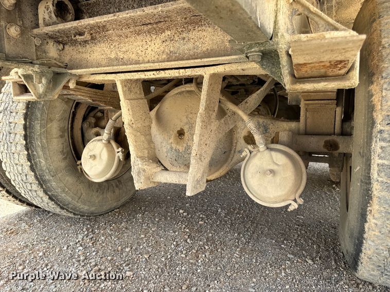 image for item EH7050 1987 Freightliner  FLC water truck