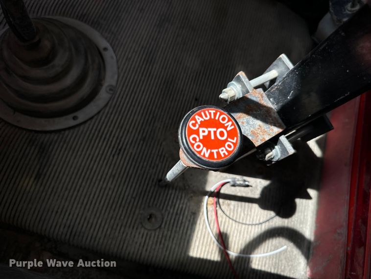 image for item EH7050 1987 Freightliner  FLC water truck