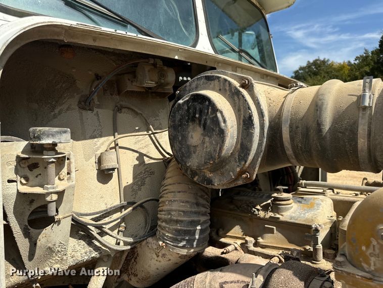 image for item EH7050 1987 Freightliner  FLC water truck