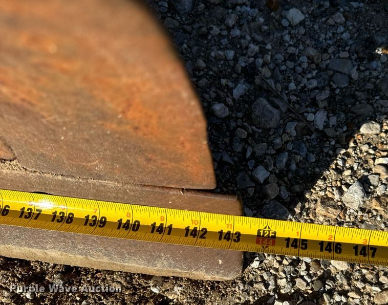 image for item EH7071 Caterpillar  rigid frame motor grader