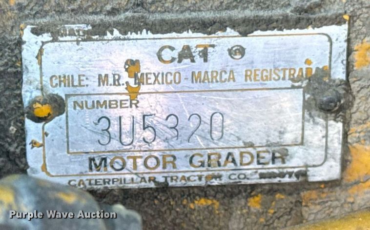 image for item EH7071 Caterpillar  rigid frame motor grader