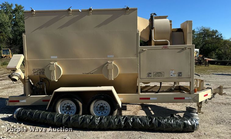 image for item EH7072 2011 Dynamic Fan Corporation  12DC Cyclone dust collector