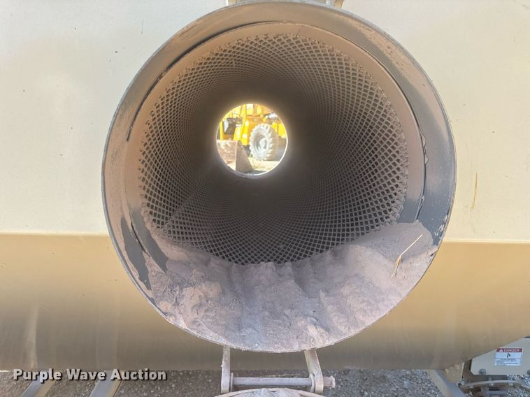 image for item EH7072 2011 Dynamic Fan Corporation  12DC Cyclone dust collector