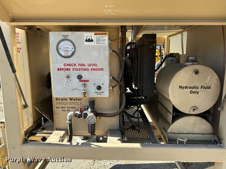 image for item EH7072 2011 Dynamic Fan Corporation  12DC Cyclone dust collector