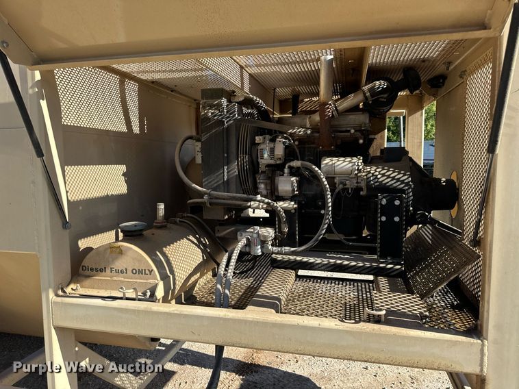 image for item EH7072 2011 Dynamic Fan Corporation  12DC Cyclone dust collector