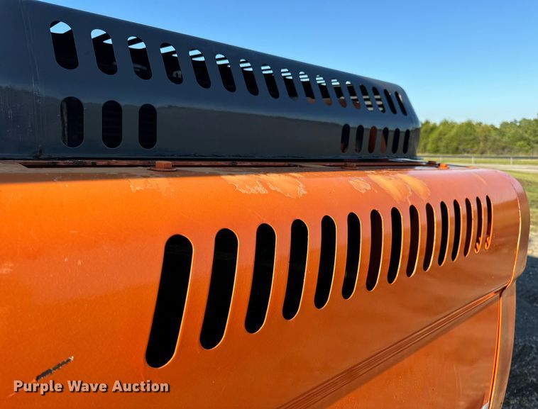 image for item EH7075 2008 Doosan DX255LC excavator