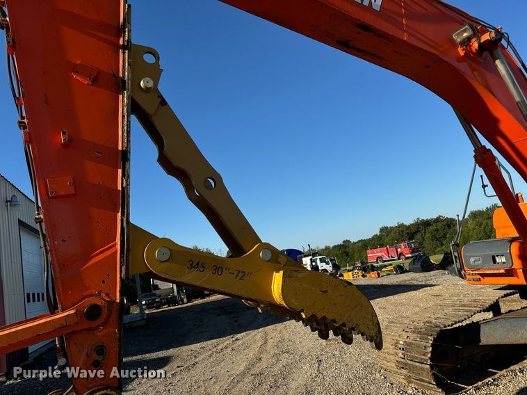 image for item EH7075 2008 Doosan DX255LC excavator