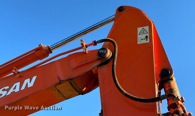 image for item EH7075 2008 Doosan DX255LC excavator