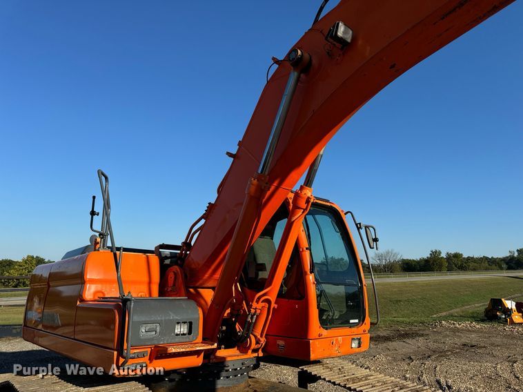 image for item EH7075 2008 Doosan DX255LC excavator