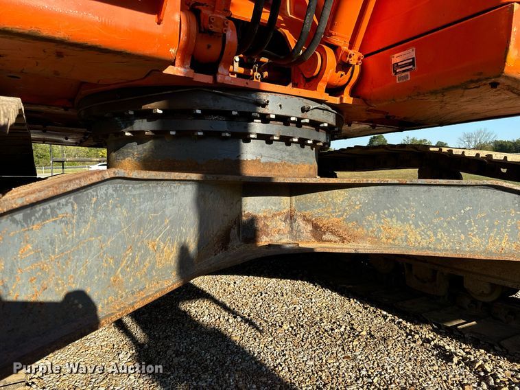 image for item EH7075 2008 Doosan DX255LC excavator