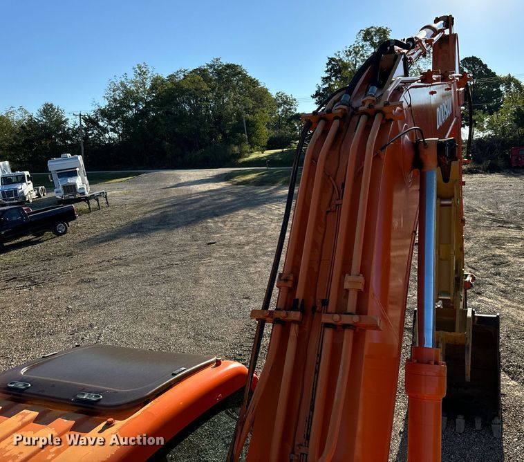 image for item EH7075 2008 Doosan DX255LC excavator