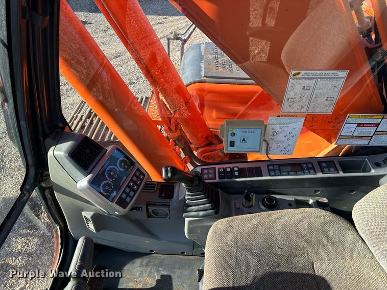 image for item EH7075 2008 Doosan DX255LC excavator