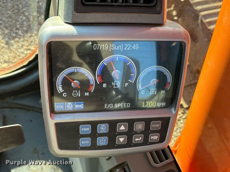 image for item EH7075 2008 Doosan DX255LC excavator