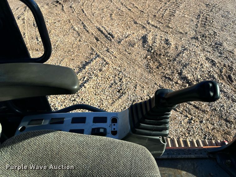 image for item EH7075 2008 Doosan DX255LC excavator