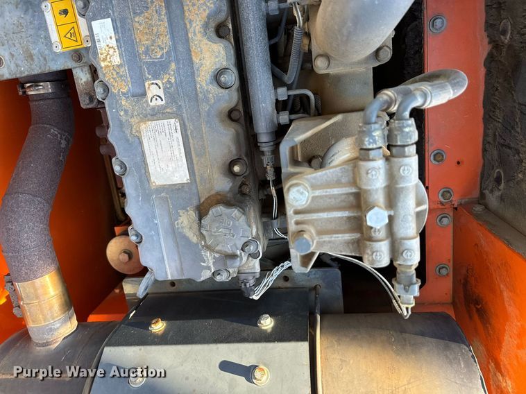 image for item EH7075 2008 Doosan DX255LC excavator