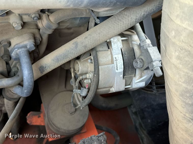 image for item EH7075 2008 Doosan DX255LC excavator