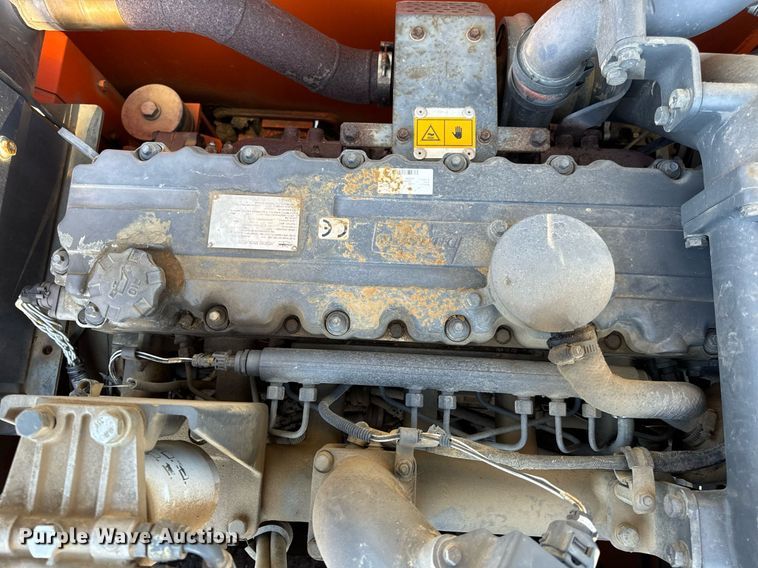 image for item EH7075 2008 Doosan DX255LC excavator