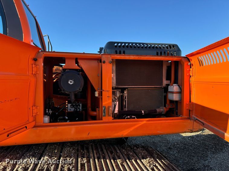 image for item EH7075 2008 Doosan DX255LC excavator