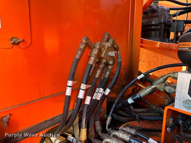 image for item EH7075 2008 Doosan DX255LC excavator