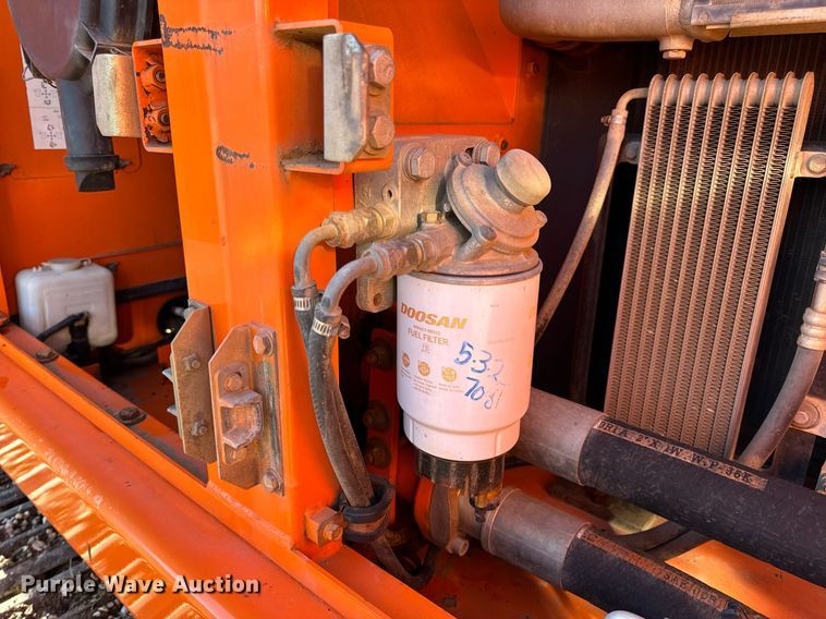 image for item EH7075 2008 Doosan DX255LC excavator