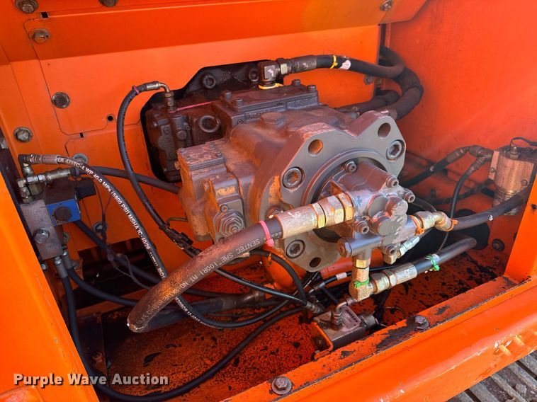 image for item EH7075 2008 Doosan DX255LC excavator