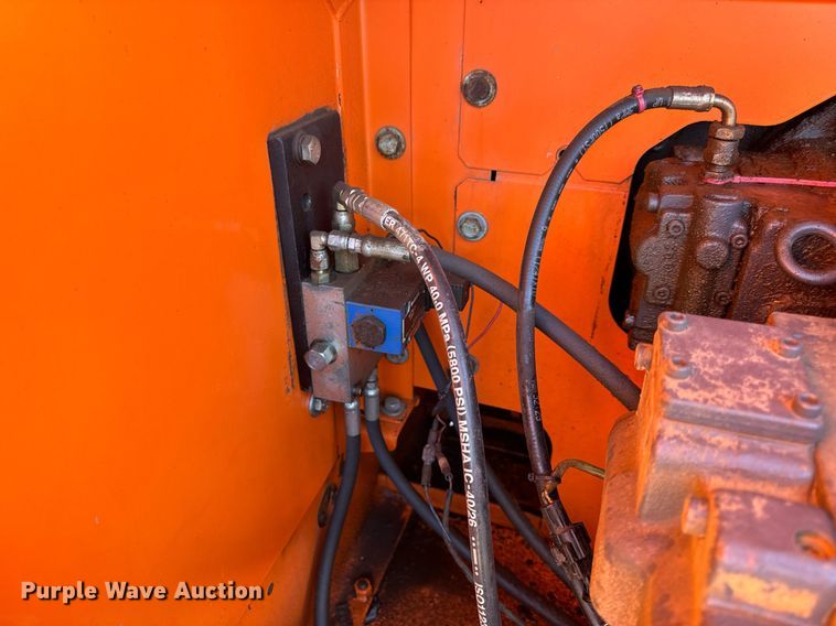 image for item EH7075 2008 Doosan DX255LC excavator