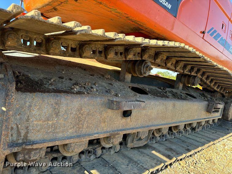 image for item EH7075 2008 Doosan DX255LC excavator
