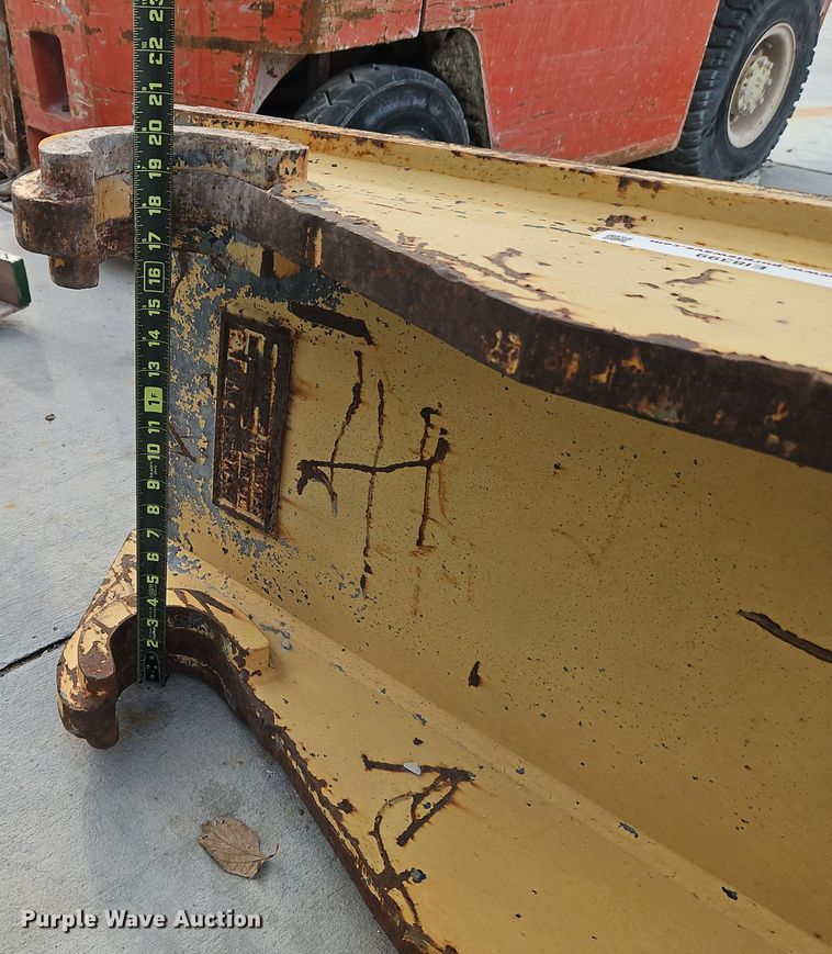 image for item EI8399 Pemberton  Case 721 4 EXB Jib