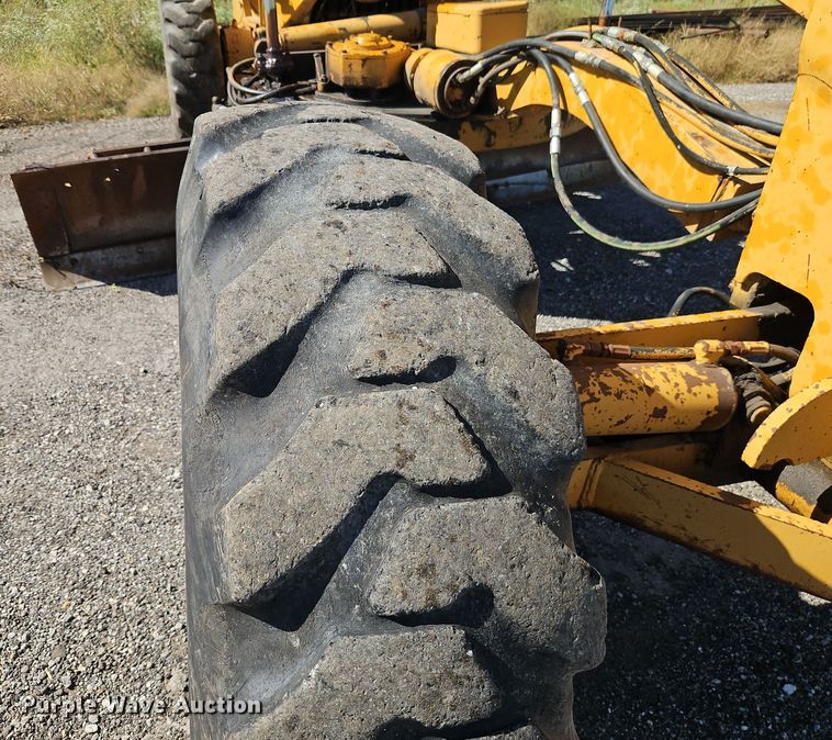 image for item EI8409 1978 Galion T500C rigid frame motor grader
