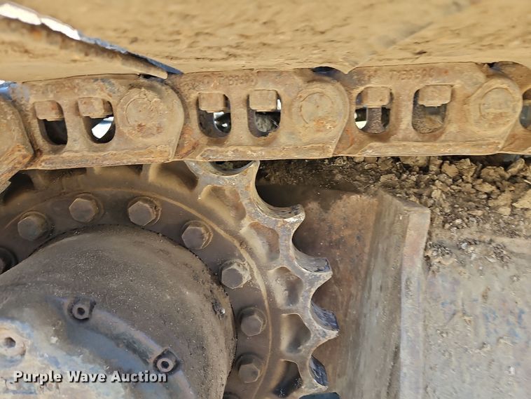 image for item EI8411 1997 John Deere 690E LC excavator