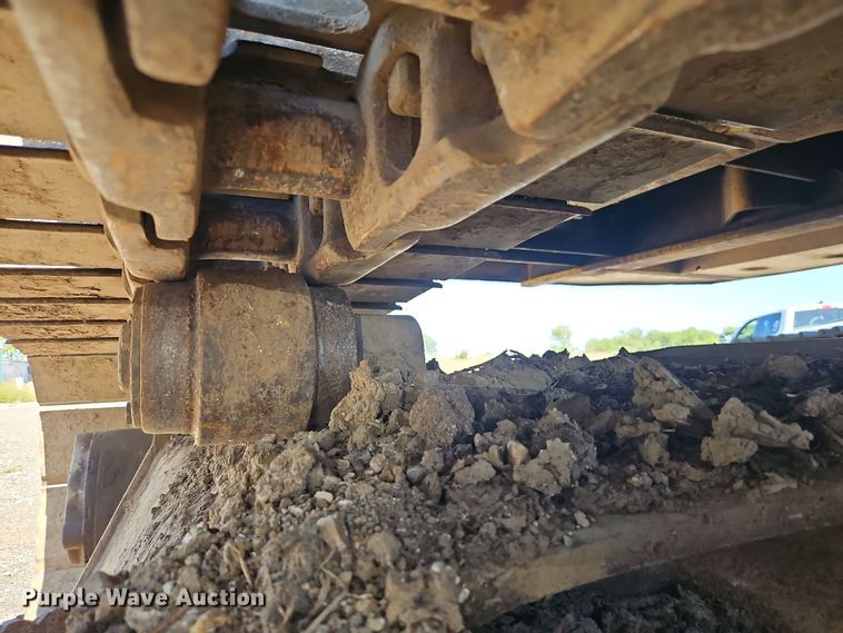 image for item EI8411 1997 John Deere 690E LC excavator