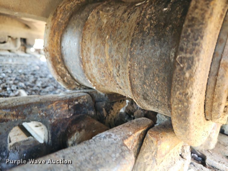 image for item EI8411 1997 John Deere 690E LC excavator