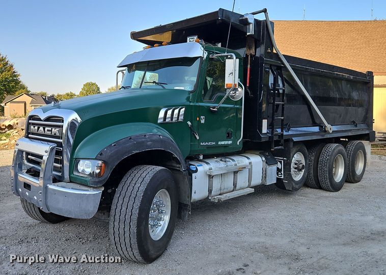 image for item EI8416 2014 Mack GU713 dump truck