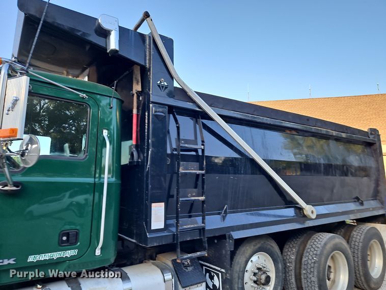 image for item EI8416 2014 Mack GU713 dump truck