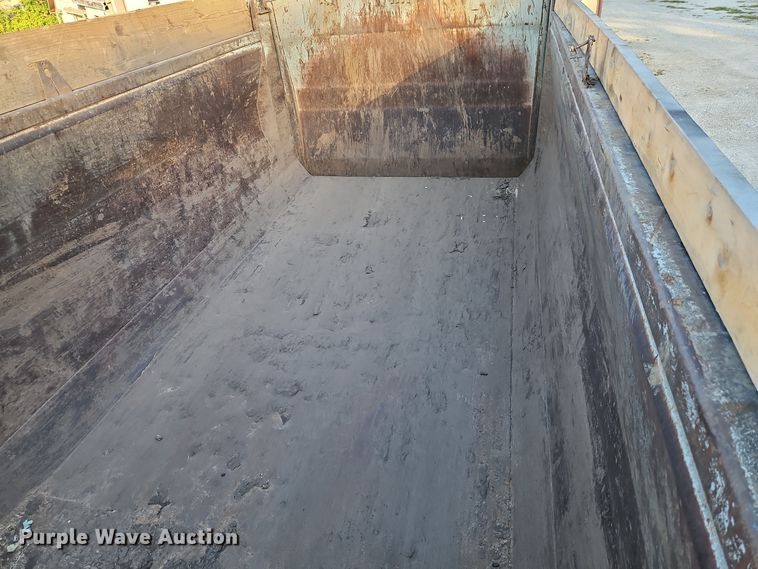 image for item EI8416 2014 Mack GU713 dump truck