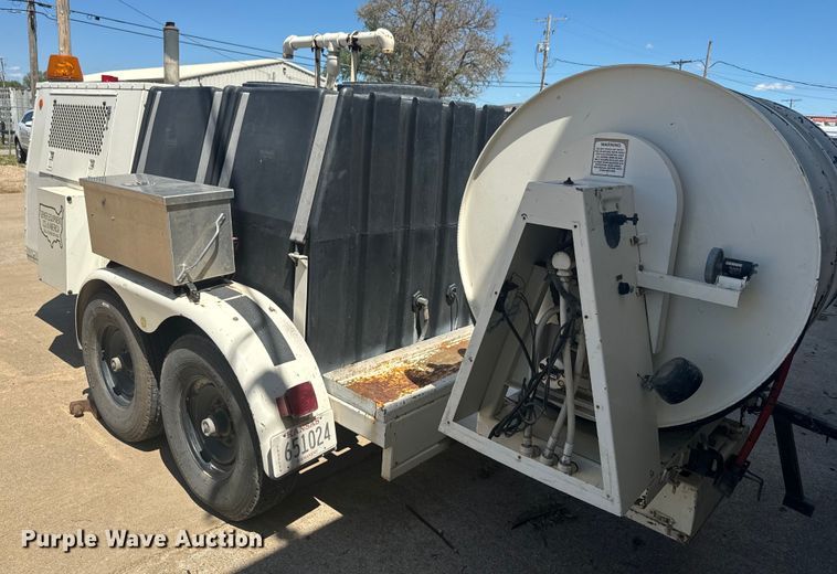 image for item EJ2699 2002 Sewer Equipment Co of America 747-FR2000 sewer jetter trailer