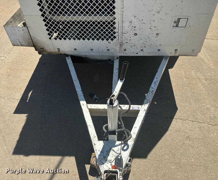 image for item EJ2699 2002 Sewer Equipment Co of America 747-FR2000 sewer jetter trailer