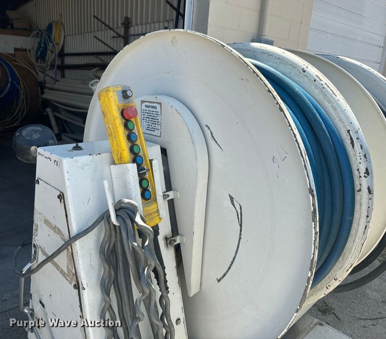 image for item EJ2699 2002 Sewer Equipment Co of America 747-FR2000 sewer jetter trailer