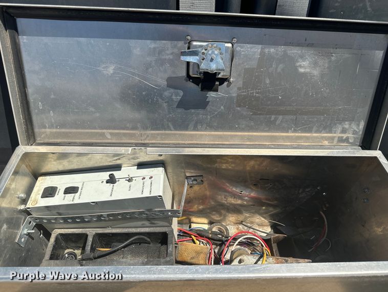 image for item EJ2699 2002 Sewer Equipment Co of America 747-FR2000 sewer jetter trailer