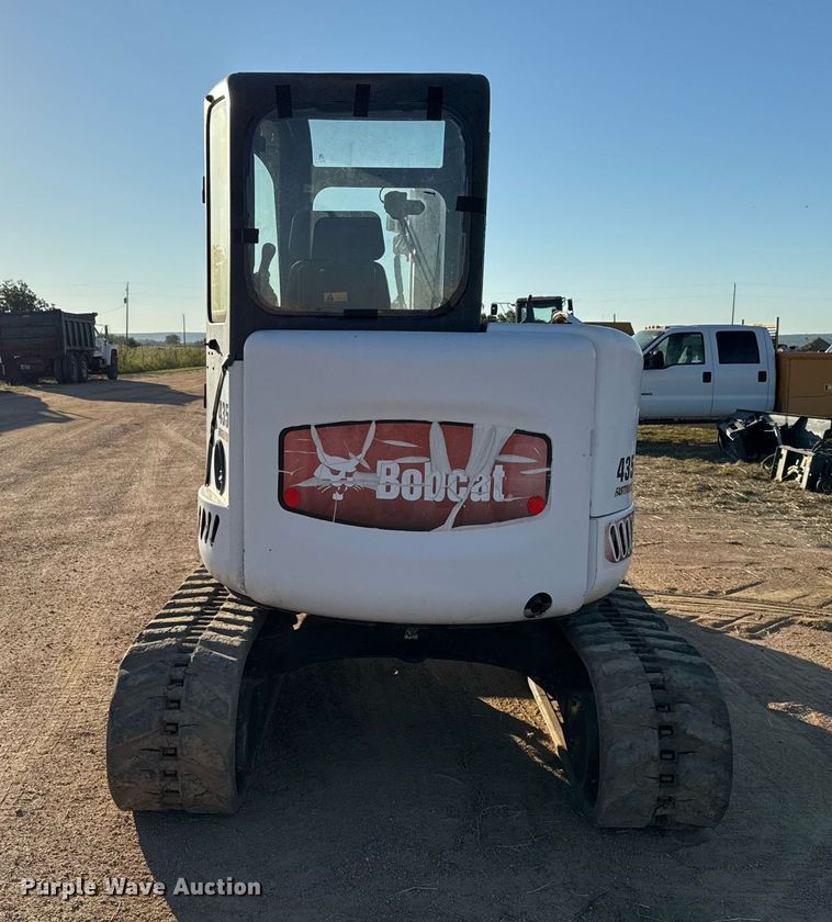 image for item EJ3064 2009 Bobcat 435H mini excavator
