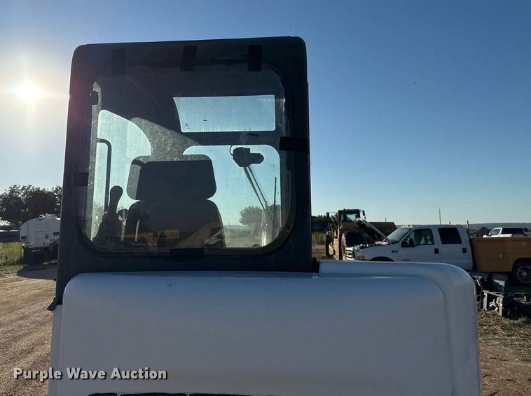 image for item EJ3064 2009 Bobcat 435H mini excavator