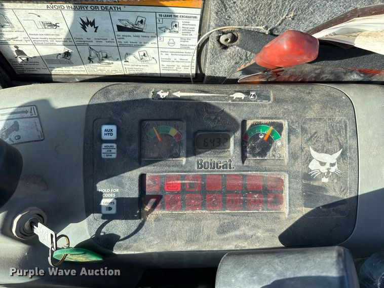 image for item EJ3064 2009 Bobcat 435H mini excavator