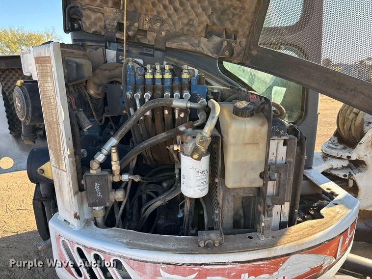 image for item EJ3064 2009 Bobcat 435H mini excavator