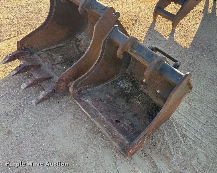 image for item EJ3064 2009 Bobcat 435H mini excavator