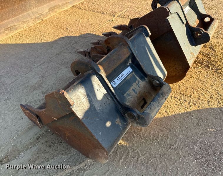 image for item EJ3064 2009 Bobcat 435H mini excavator