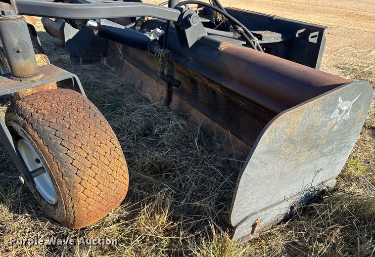 image for item EJ3065 Bobcat Box Blade skid steer box blade